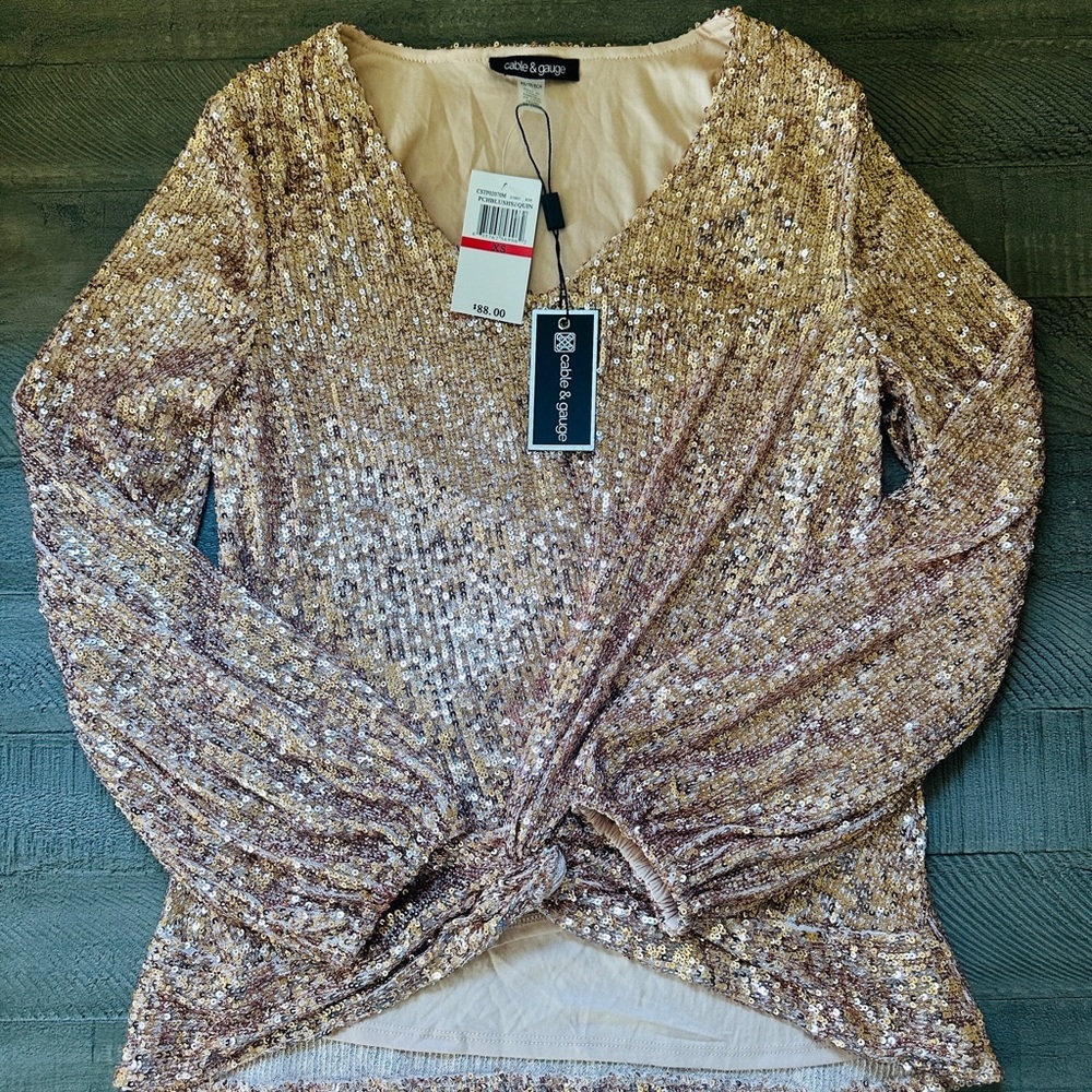 NWT Cable & Gauge Women’s Gold Sequin Twist Front Blouse XS - Picture 2 of 8